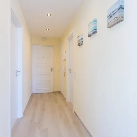 Apartment Elegant With Sea View In 100 M² Air Conditioned Portimao